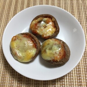 椎茸のキムチチーズ焼き♪